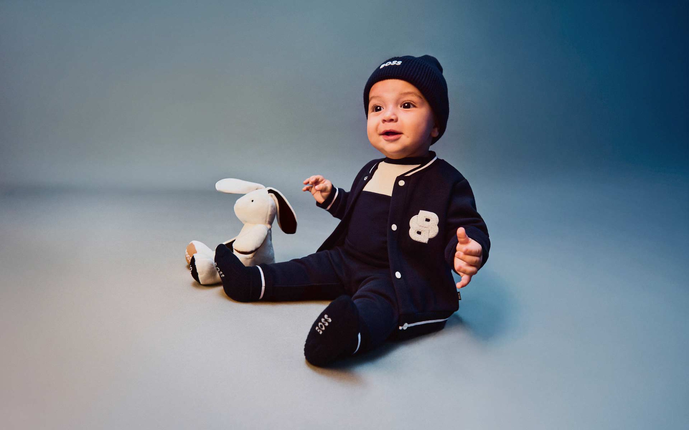 Babies' clothing and accessories from the BOSS brand on Kids around