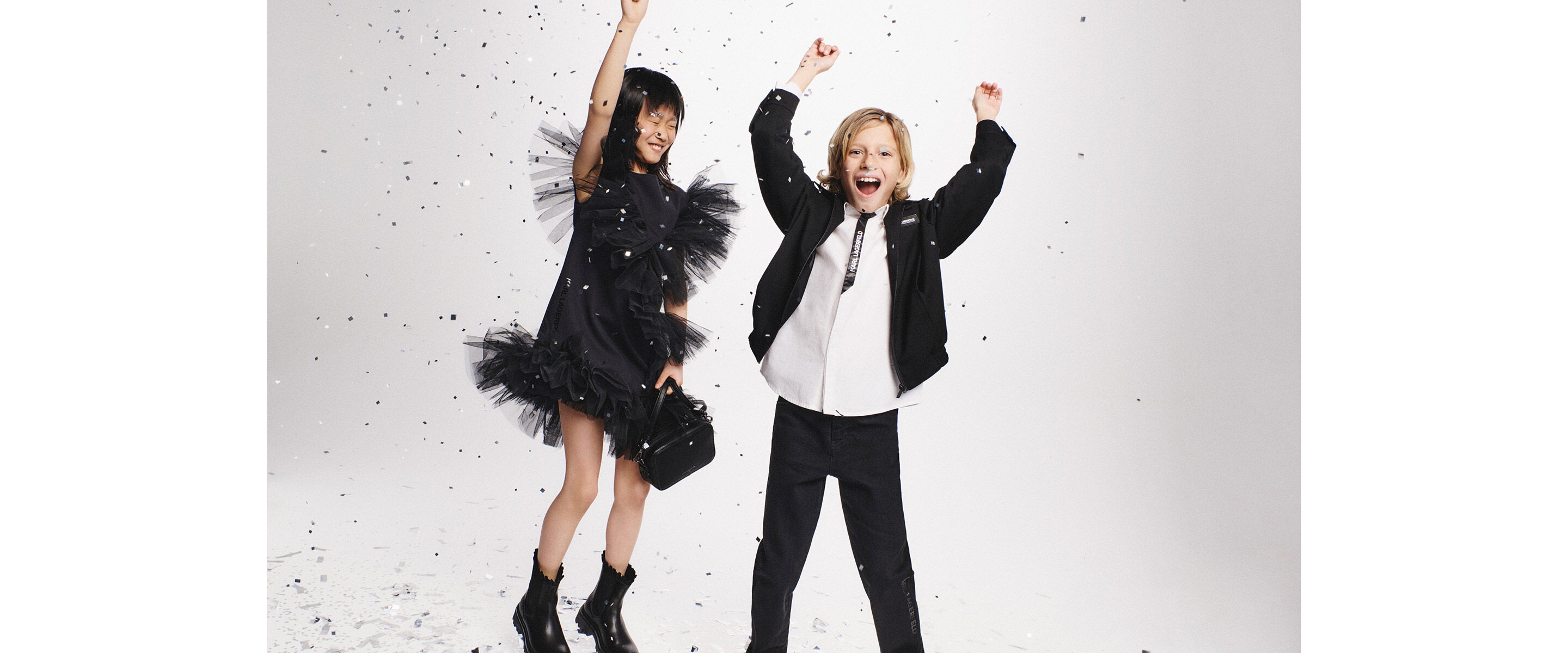 Clothes childrenswear KARL LAGERFELD KIDS brand on Kids around