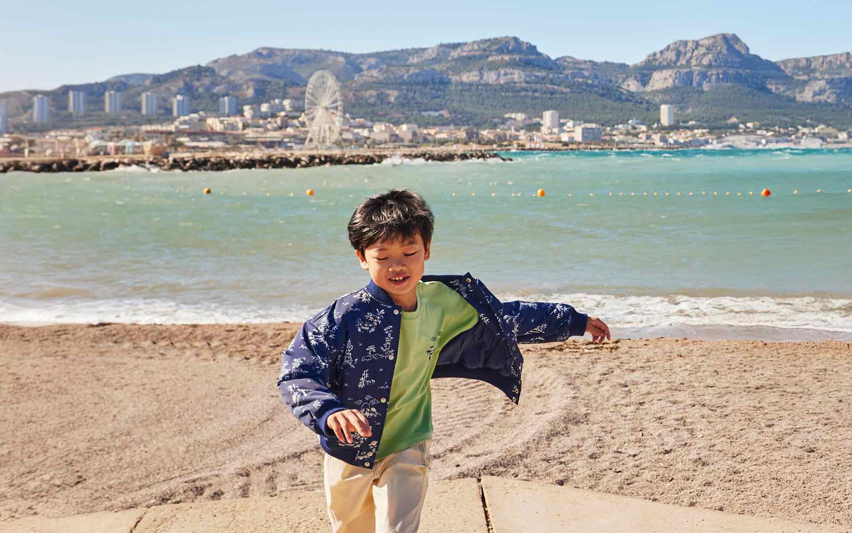 trends fashion boss hoodie for Kids around