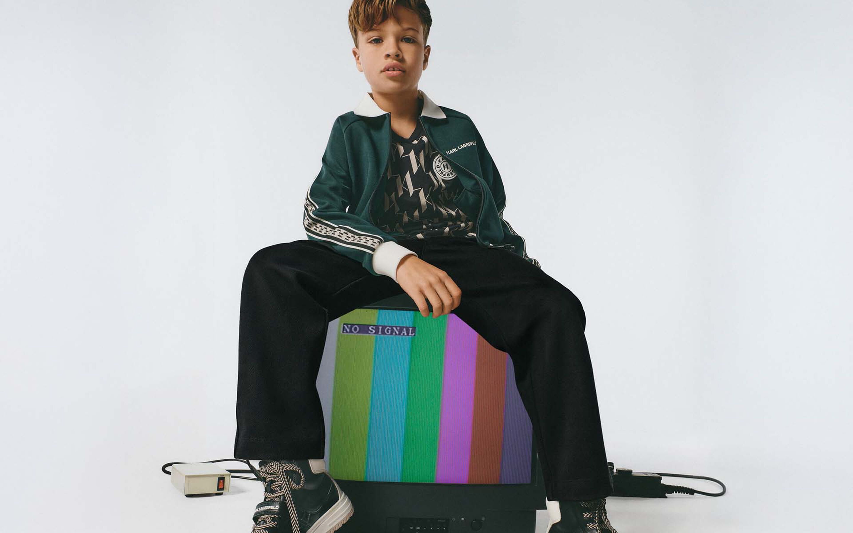 BOTTOMS KARL LAGERFELD KIDS brand on kids around