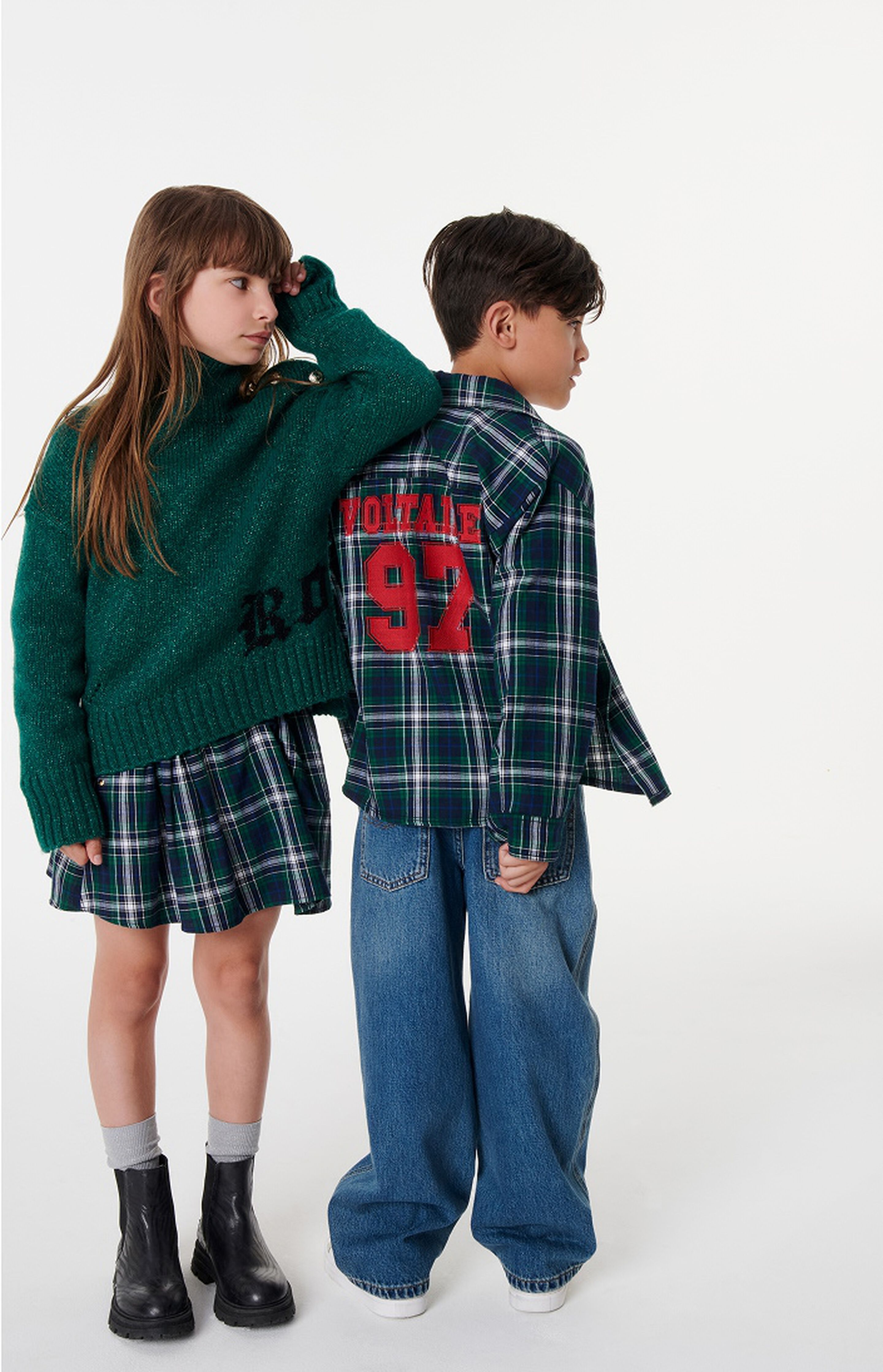 pull, jupe, chemise et jean pour enfants de la marque zadig&voltaire sur Kids around
