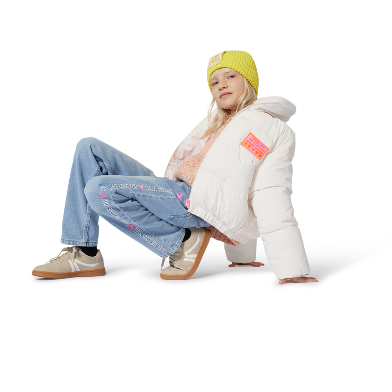 Embroidered badge hat BILLIEBLUSH 
                        GIRL