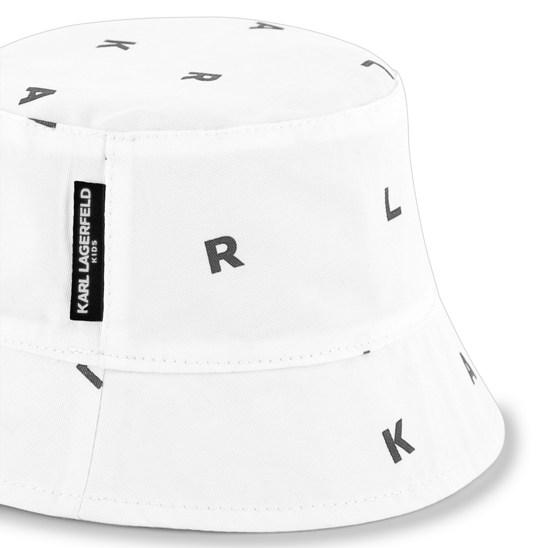 Reversible twill bucket hat KARL LAGERFELD KIDS 
                        BOY