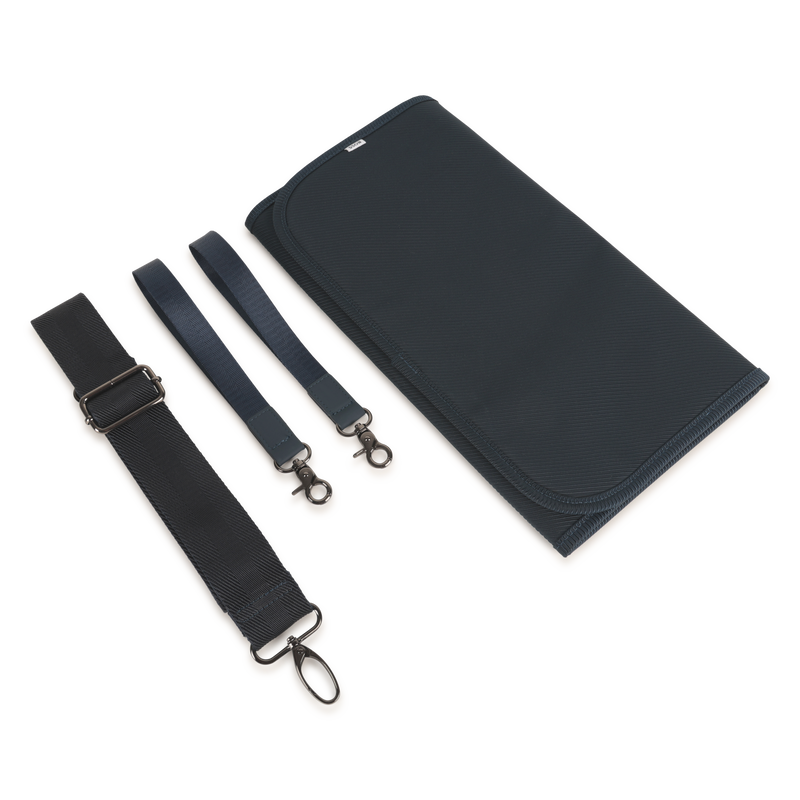 Zip-up changing bag BOSS 
                        UNISEX