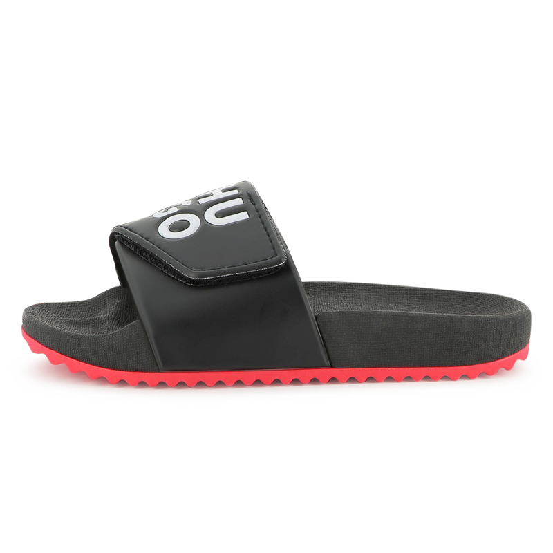 Two-tone sliders HUGO 
                    BOY