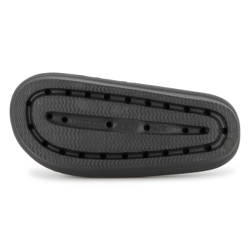 Slides MARC JACOBS 
                        BOY