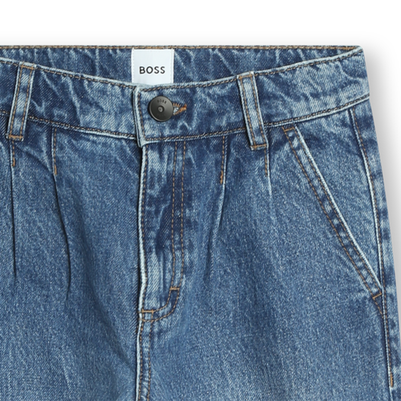 Boss tapered fit outlet