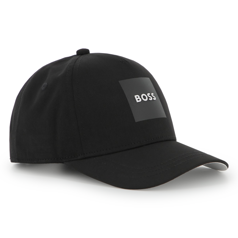 CAP WITH ADJUSTABLE CLOSURE BOSS 
                        BOY