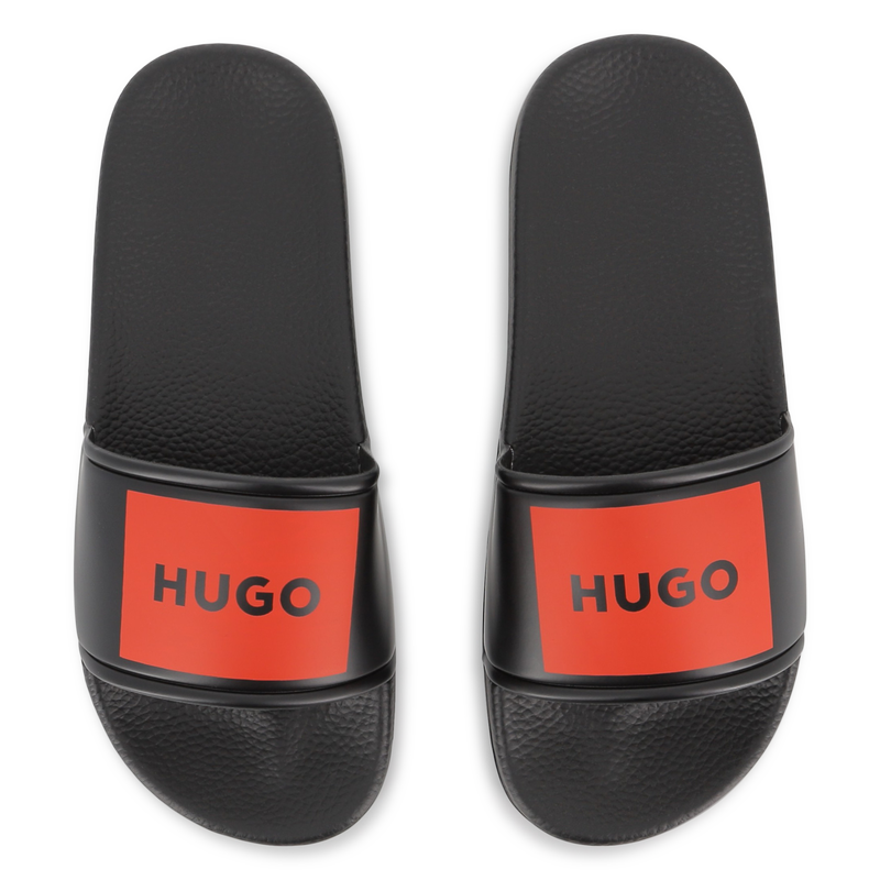 Slides HUGO 
                        BOY