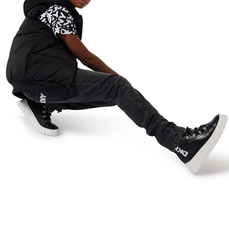 Five-Pocket Jeans DKNY 
                        UNISEX