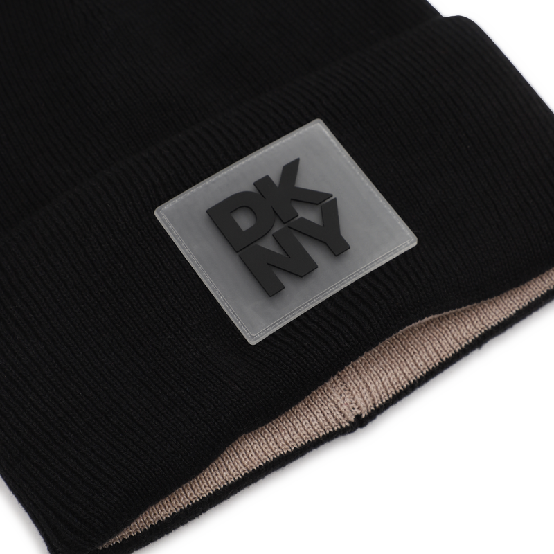 Reversible knitted beanie DKNY 
                        UNISEX