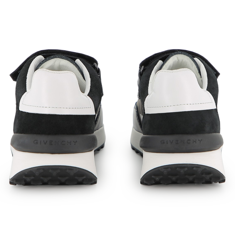 Lace-Up Sneakers GIVENCHY 
                        UNISEX