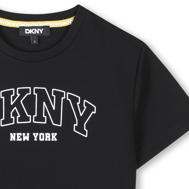 Short-sleeved T-shirt DKNY 
                        UNISEX