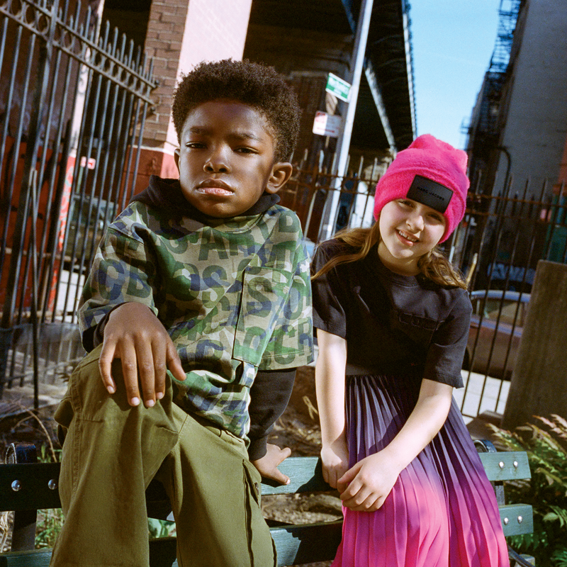 Short-Sleeved T-Shirt MARC JACOBS 
                        UNISEX