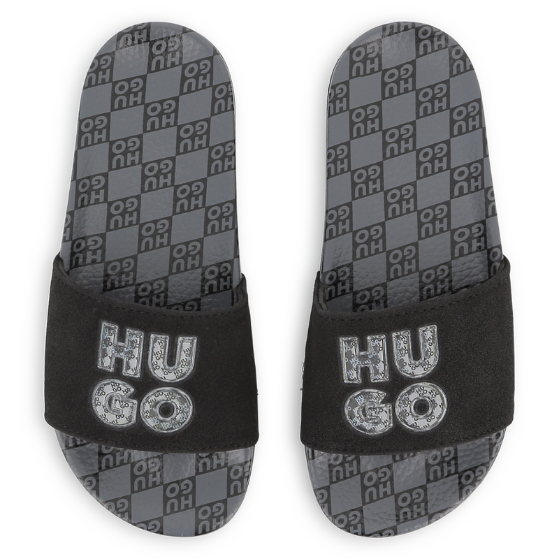 Slides HUGO 
                        BOY