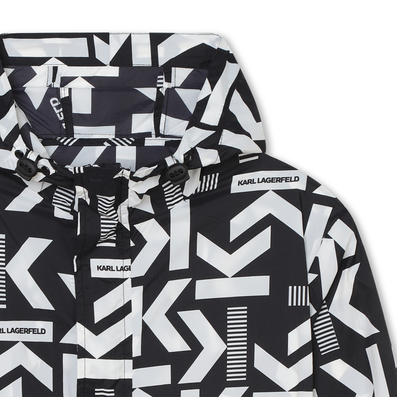 Hooded windbreaker