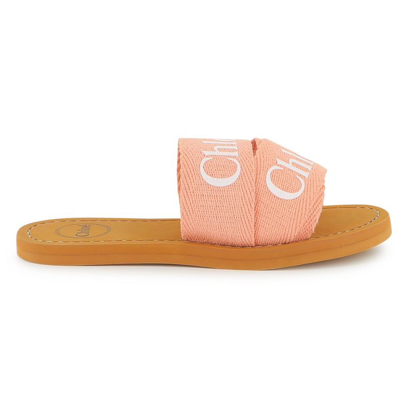 Logo slides CHLOE 
                    GIRL