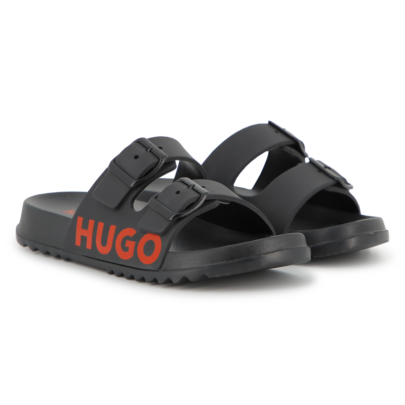 Slides HUGO 
                        BOY