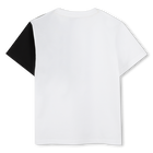 Loose T-shirt with pocket DKNY 
                    UNISEX