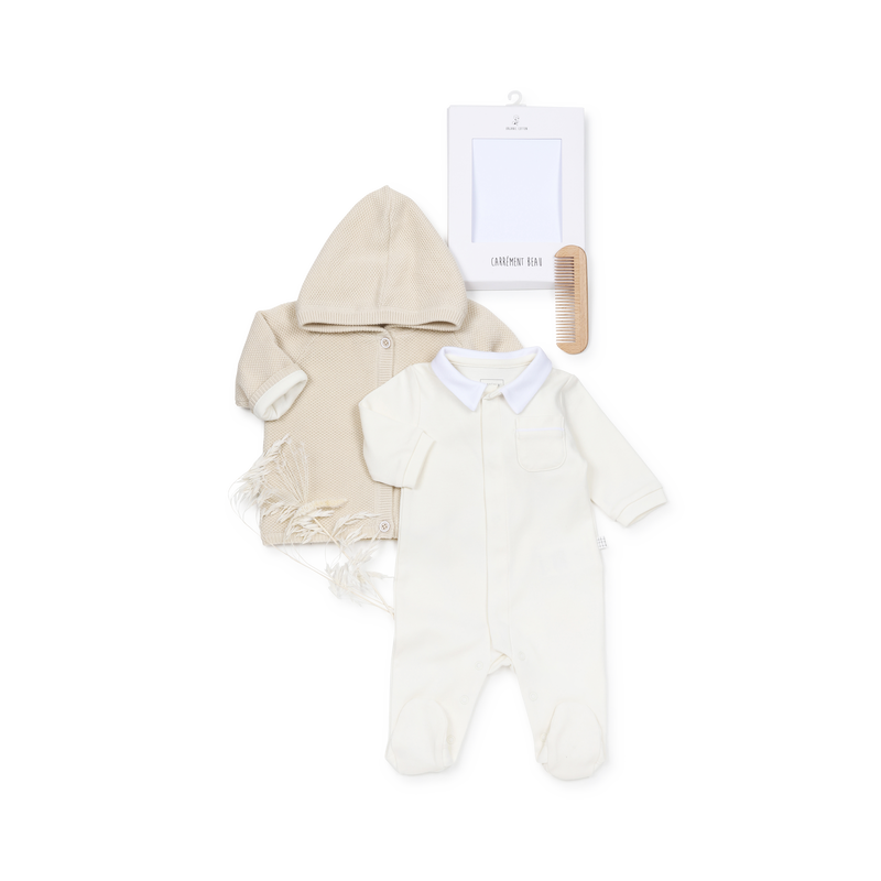 Knitted hooded jacket