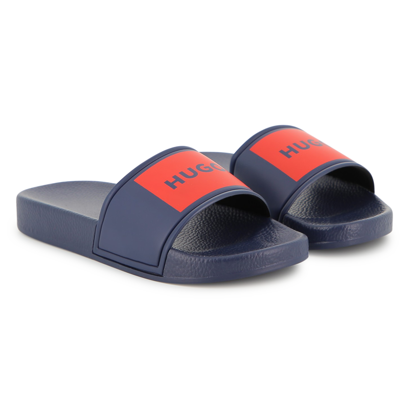 Slides HUGO 
                        BOY