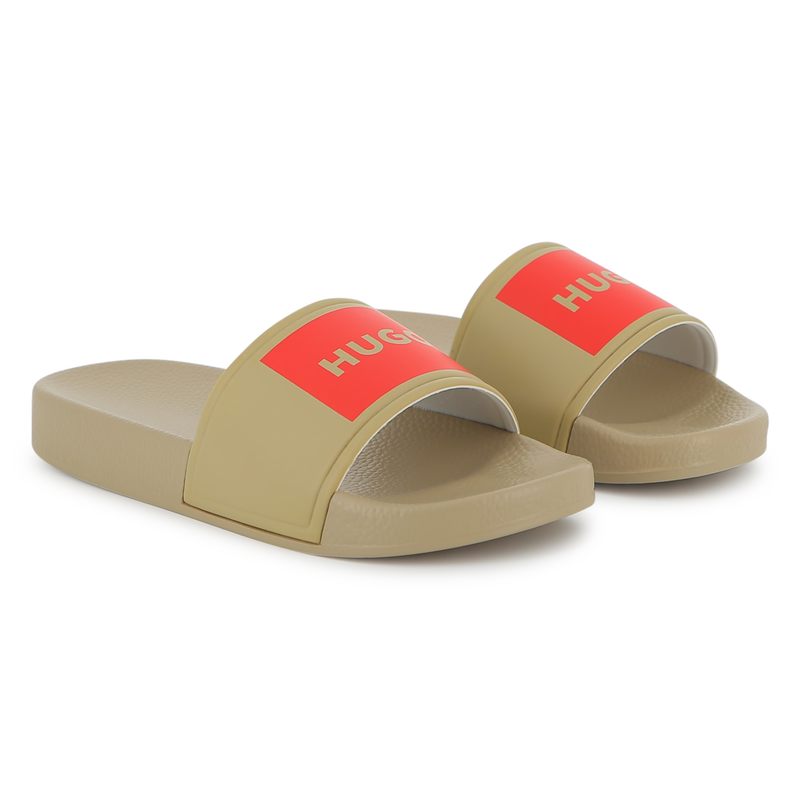 Slides HUGO 
                        BOY