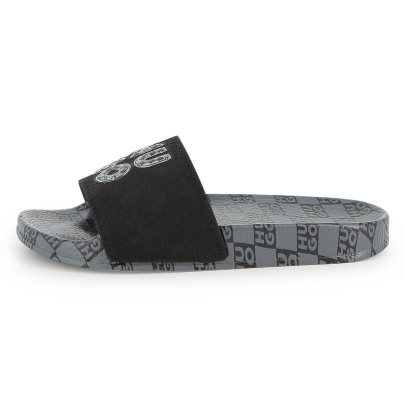 Slides HUGO 
                        BOY