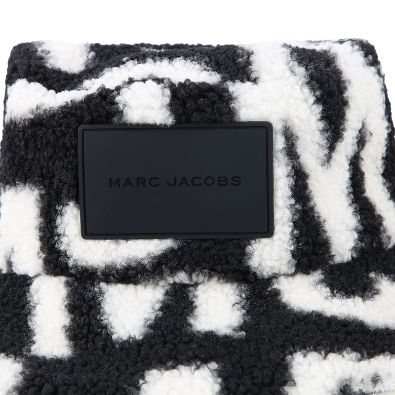 商品画像：Marc Jacobs Teddy Bucket Hat - Black | Editorialist 2