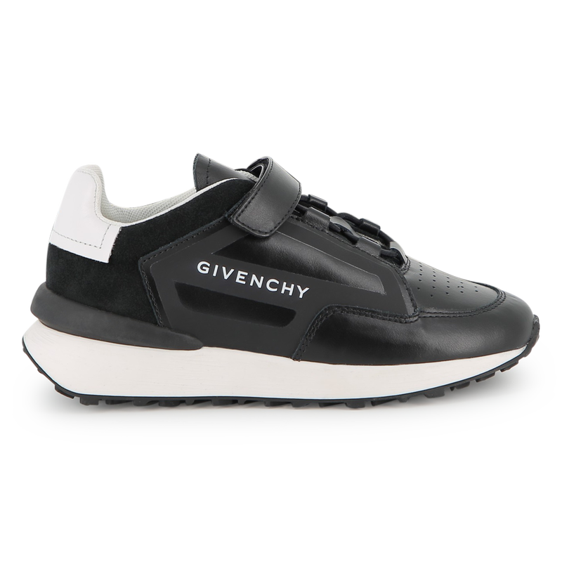 LACE-UP SNEAKERS GIVENCHY 
                        UNISEX