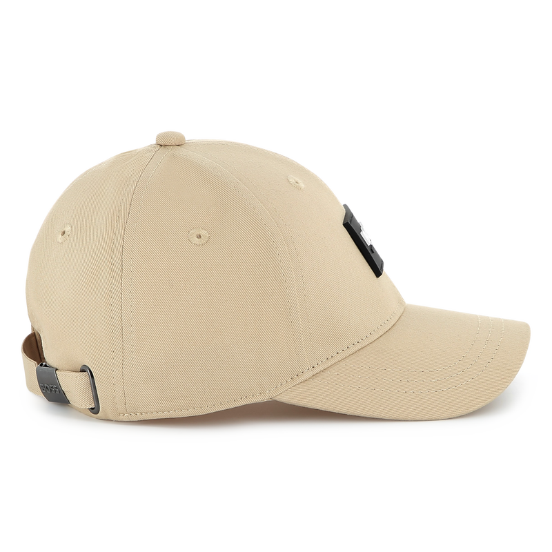 Cap with adjustable fastening BOSS 
                    BOY