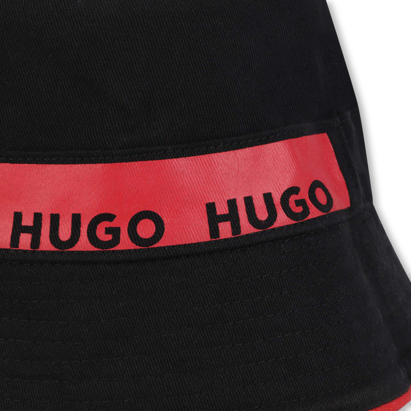 Reversible bucket hat