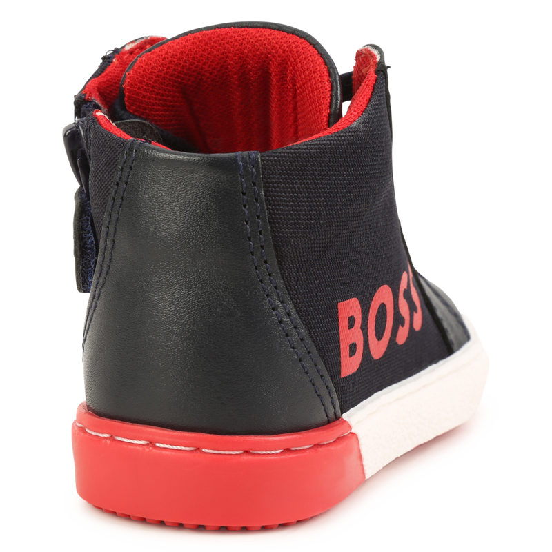 Leather sneakers with zip