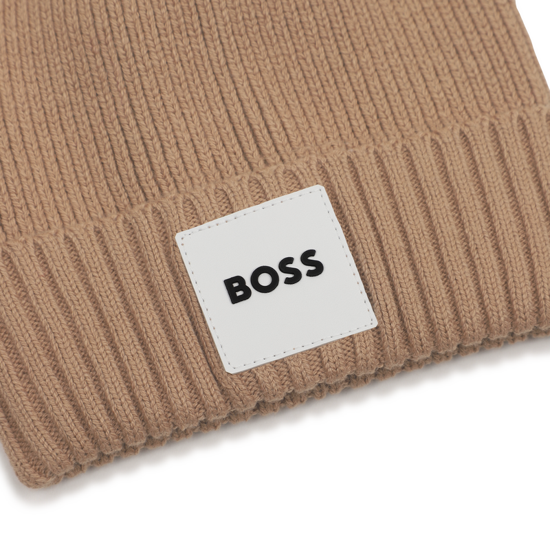 Knitted beanie BOSS 
                        BOY