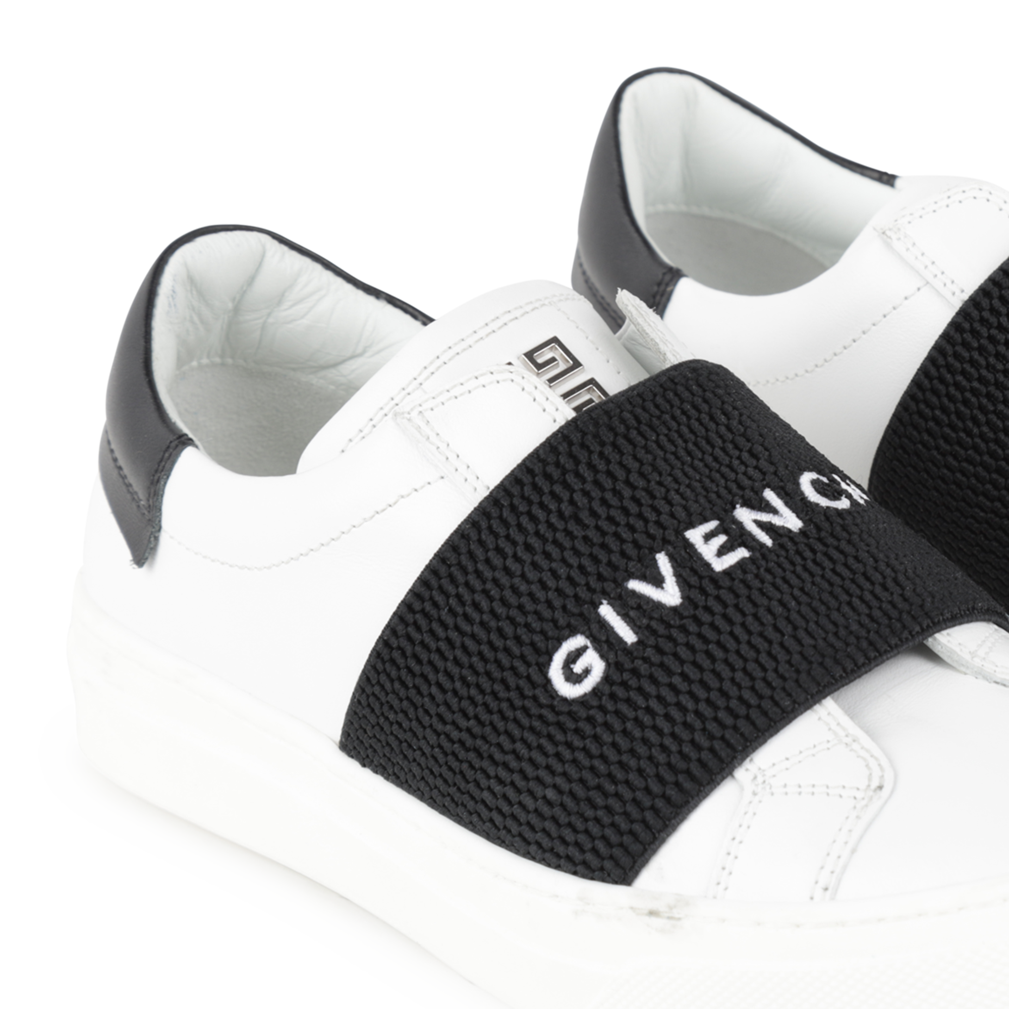 Givenchy Webbing low-top Sneakers - Farfetch | Louis vuitton shoes sneakers,  Louis vuitton shoes heels, Givenchy shoes sneakers