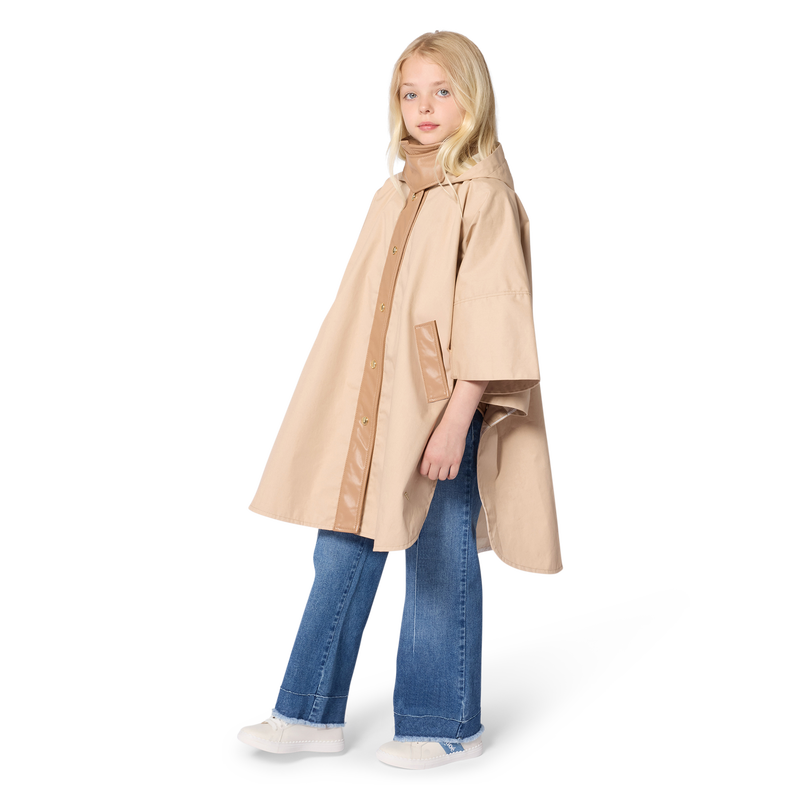 Canvas Cape CHLOE 
                        GIRL