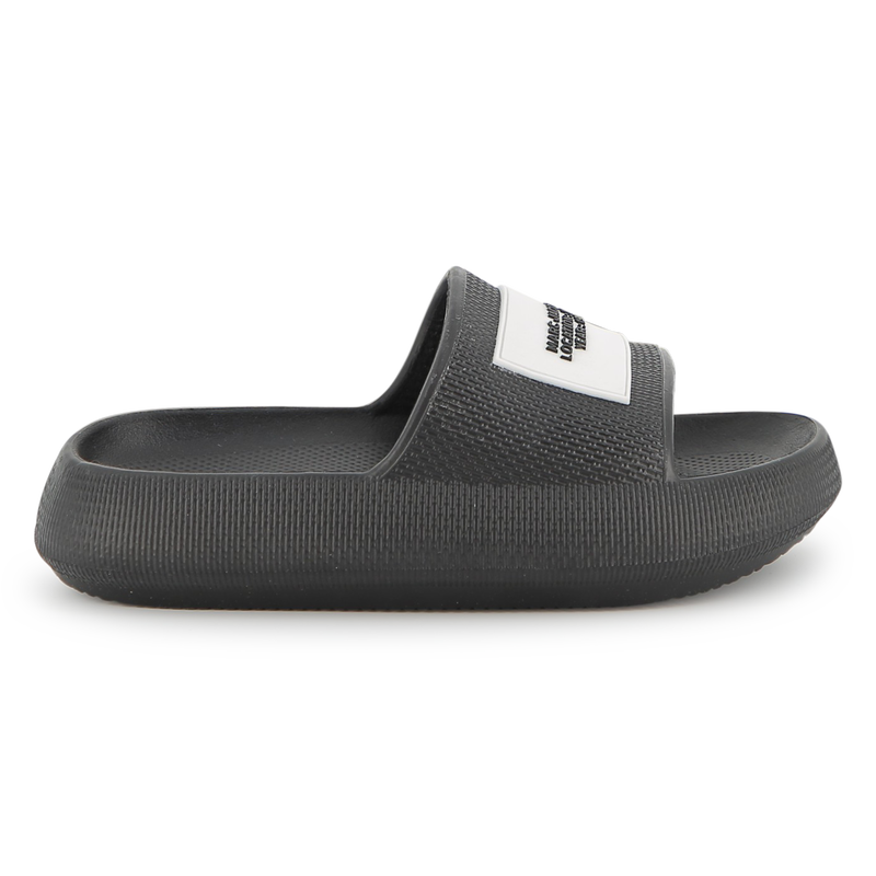 Slides MARC JACOBS 
                        BOY