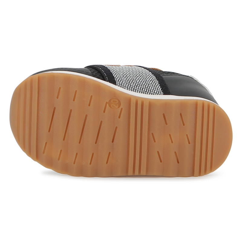 Sneakers with branded elastic BOSS 
                        BOY