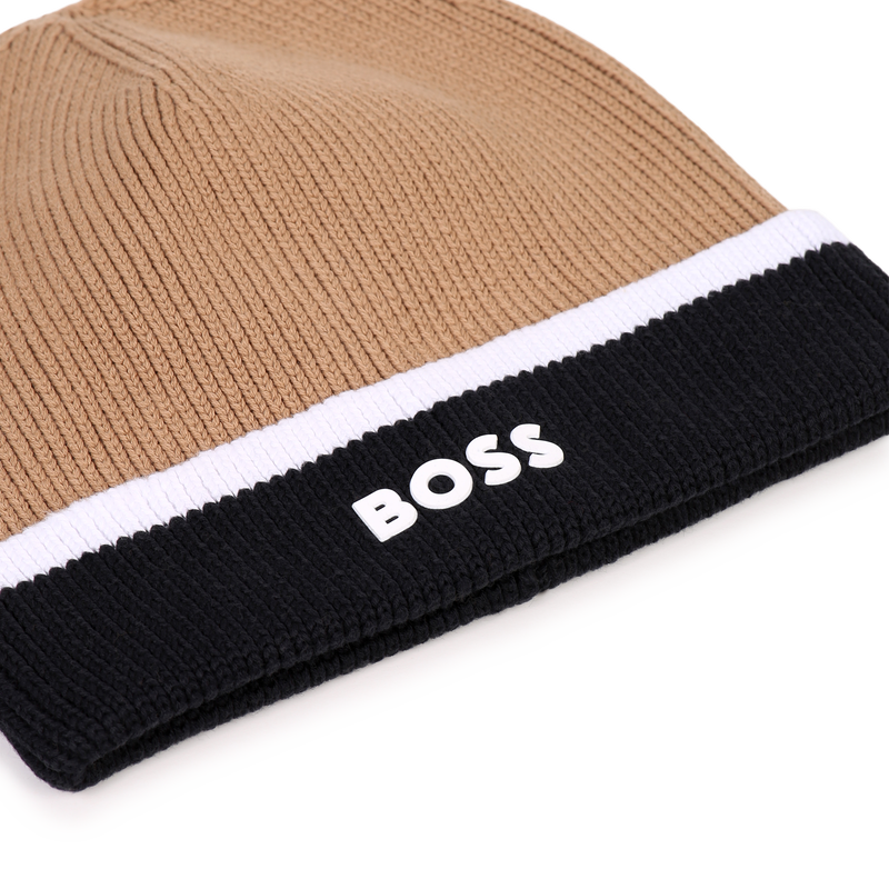 Knitted beanie BOSS 
                        BOY