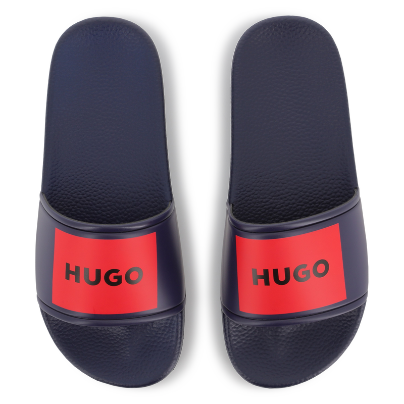 Badge sliders HUGO 
                    BOY