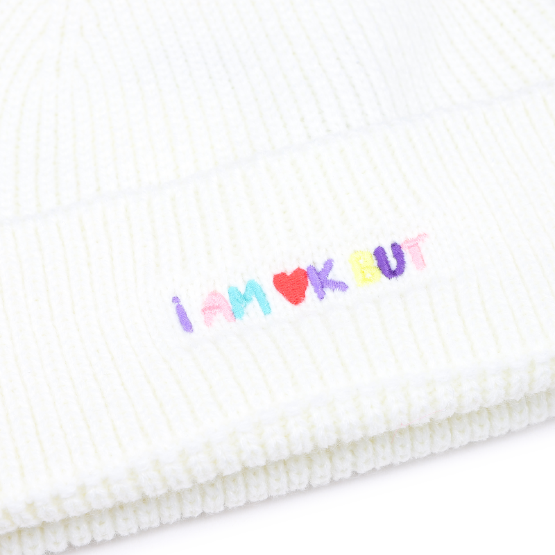 Knitted beanie BILLIEBLUSH 
                        GIRL