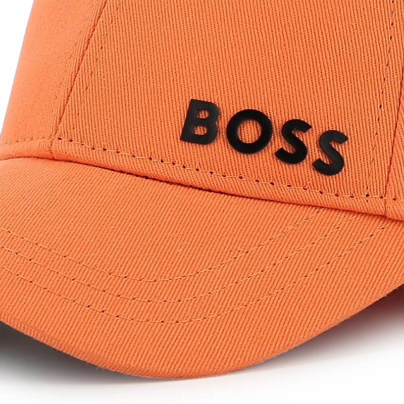 Cap with adjustable fastening BOSS 
                        BOY