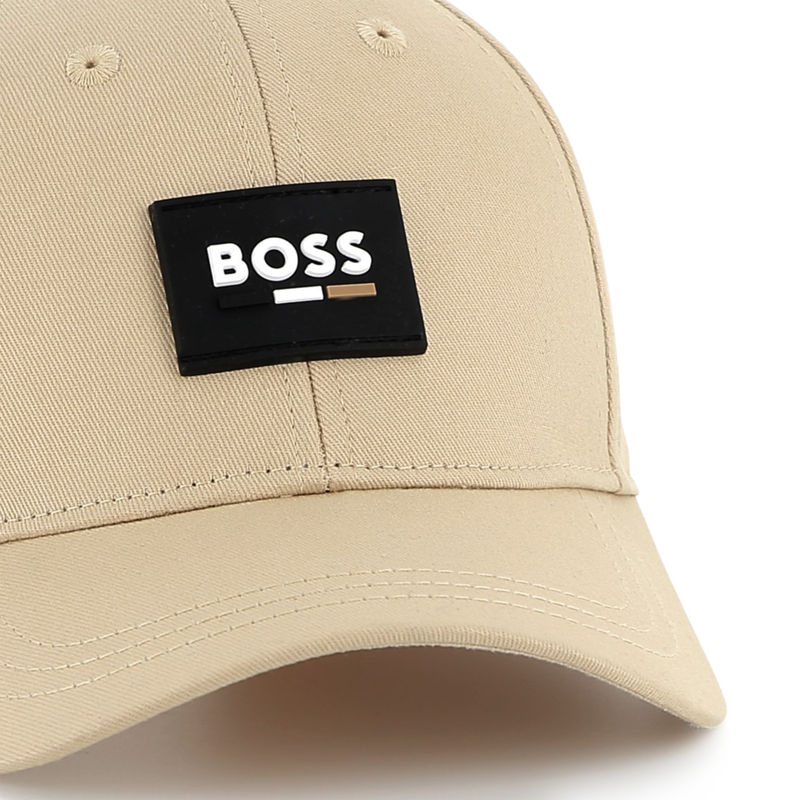 Cap with adjustable fastening BOSS 
                    BOY