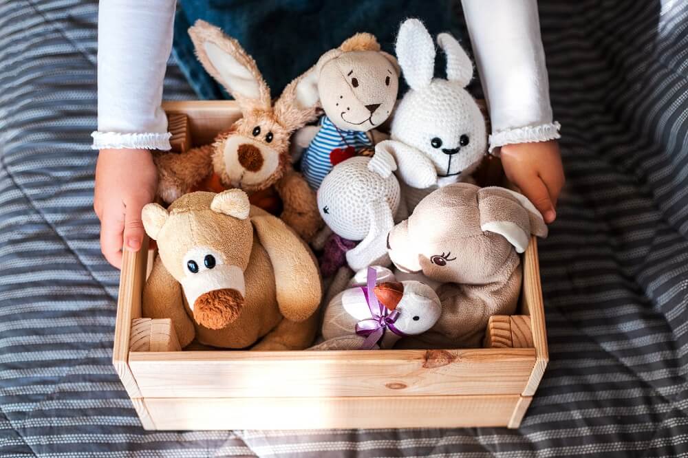  5 tips to teach him how to tidy his room